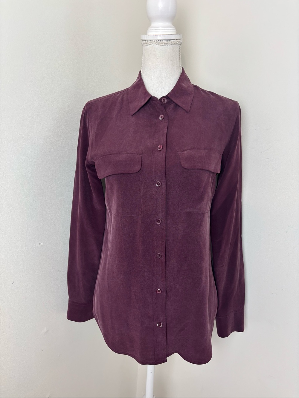 Equipment Slim Signature Silk Blouse In Plum Size XS - Picture 4 of 9